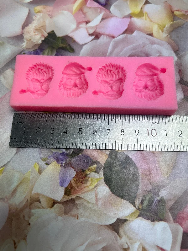 PRE LOVED Silicone Mould Christmas