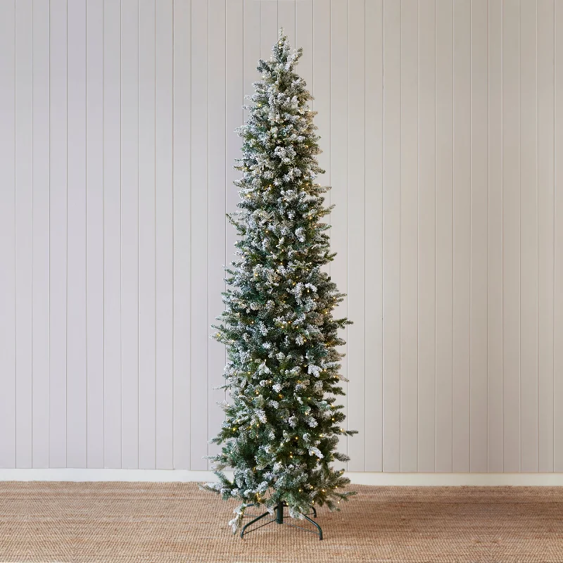 8 Ft European Fir Snow Tree - 440 Led