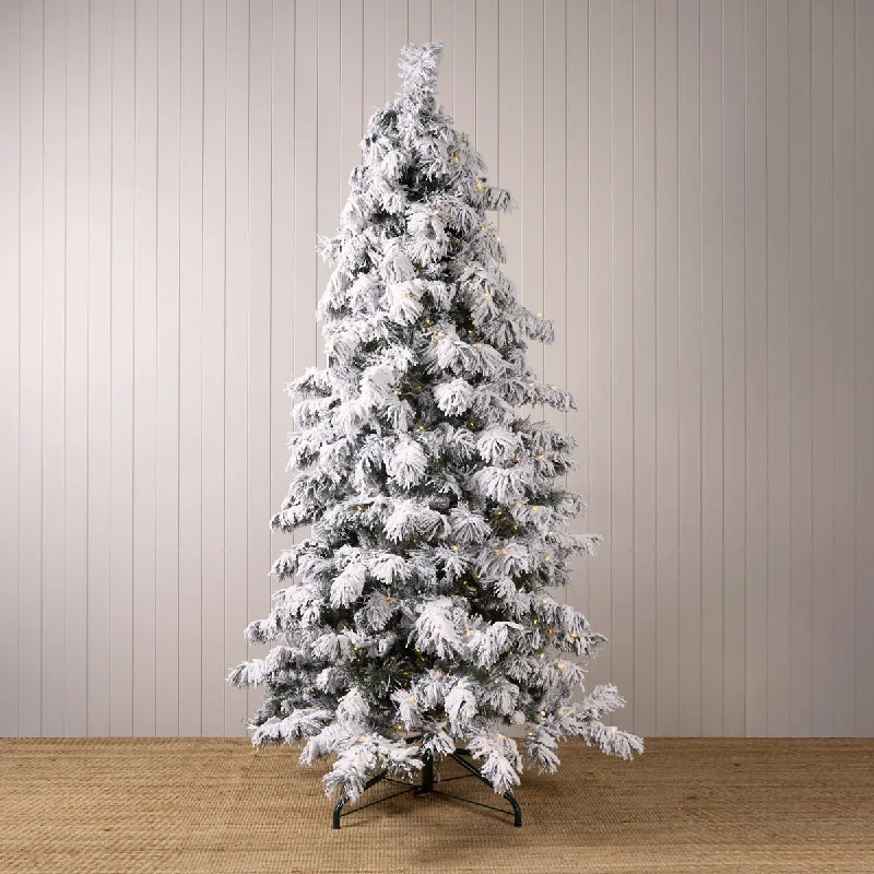 9 Ft Winter Fir Snow Tree - 650 Led